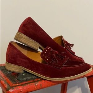 Mi.iM Velvet Tassled Loafer